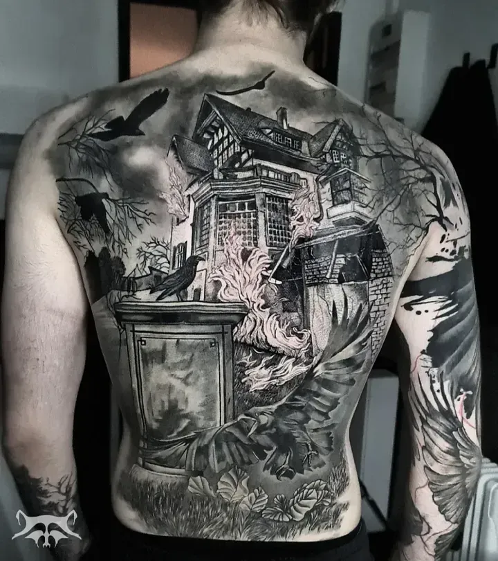 full dos tatouage
