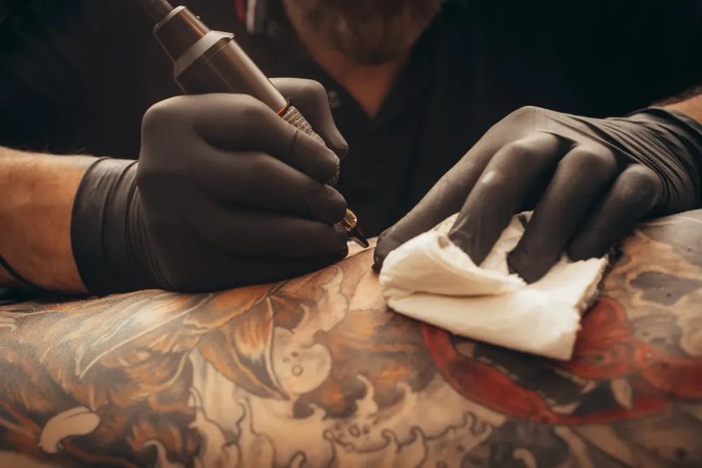 Meilleur tatoueur près de Paris 4e